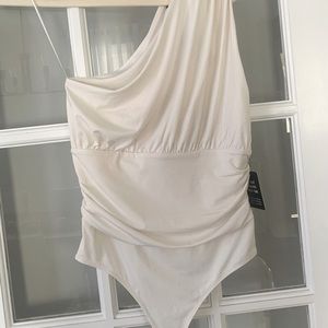 Express One Shoulder Ivory Bodysuit. Size Small